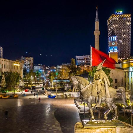 Hotel Baron Tiran Dış mekan fotoğraf